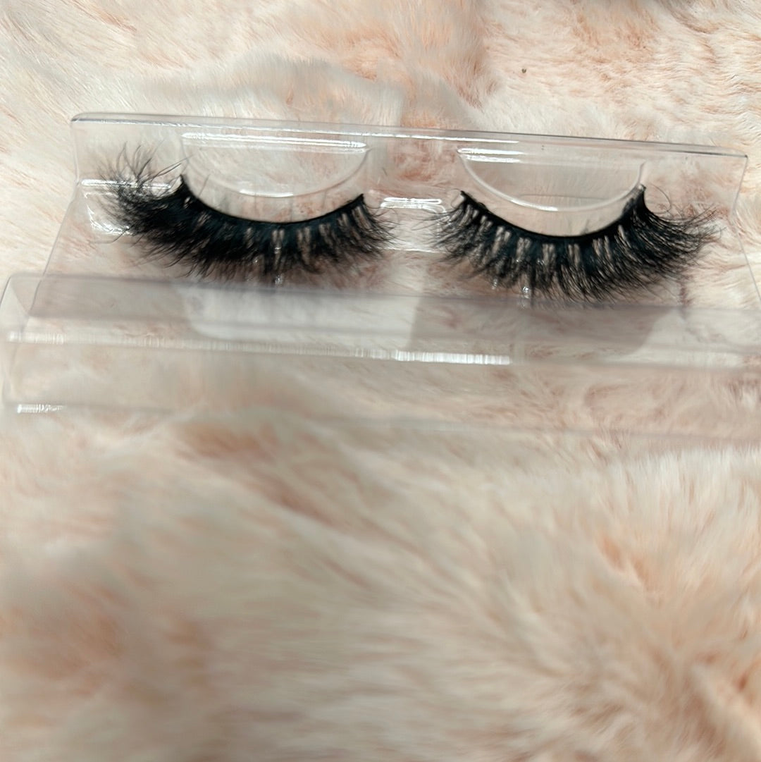 Defined Beauty Mink | Lashes